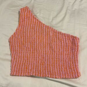 A new day one shoulder crop top